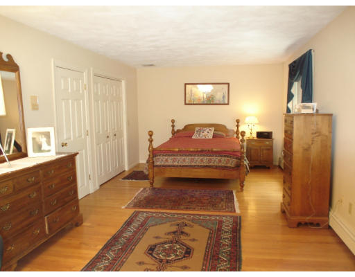 1 Crest Circle Lexington, MA 02421 - Photo 10 of 13 Gallery Image 10