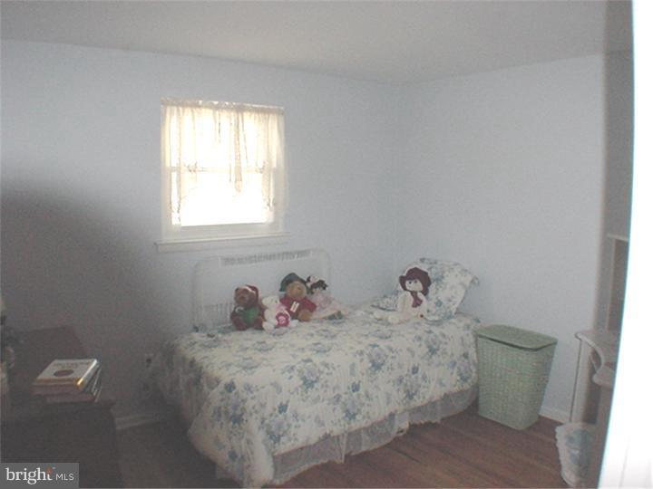 3418 Primrose Road Philadelphia, PA 19114 - Photo 9 of 17 Bedroom 2