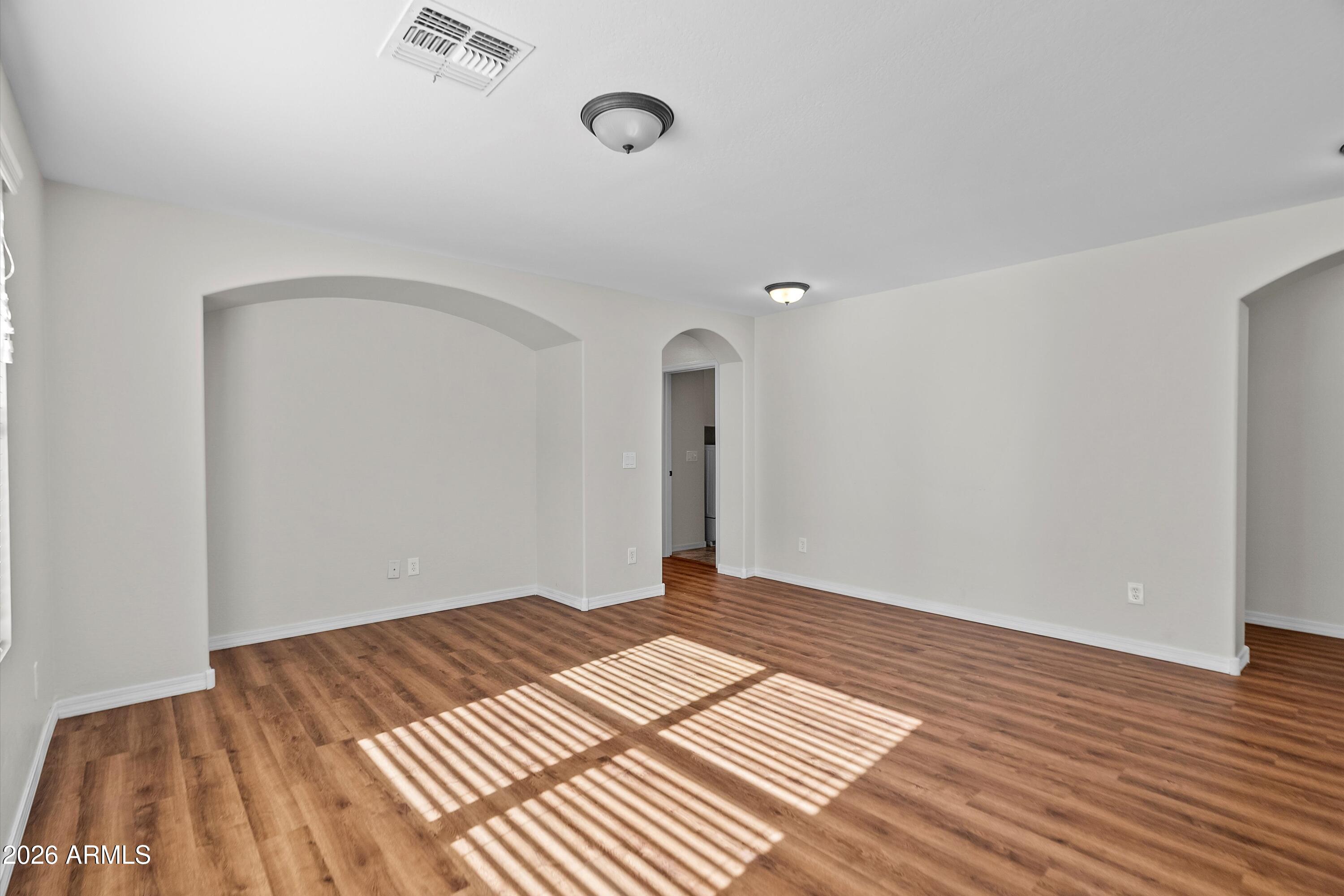 955 South Henry Lane Gilbert, AZ 85296 - Photo 19 of 40 a view of an empty room