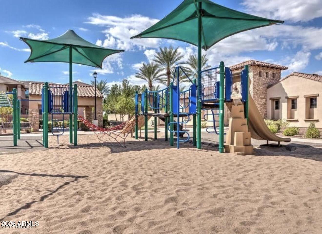 955 South Henry Lane Gilbert, AZ 85296 - Photo 39 of 40 a view of street with sitting area