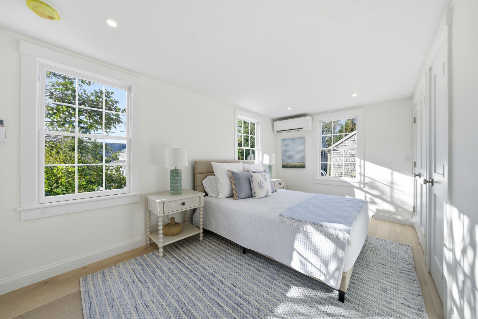 85 R Orange Street Nantucket, MA 02554 - Photo 14 of 40