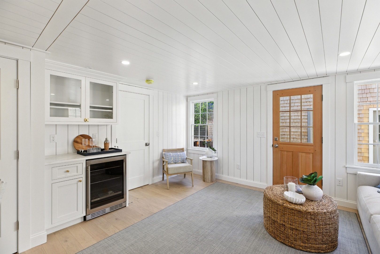 85 R Orange Street Nantucket, MA 02554 - Photo 5 of 40