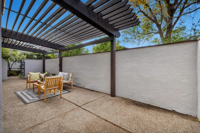 $2,288,000 | 2426 Sharon Oaks Drive, Menlo Park, CA 94025