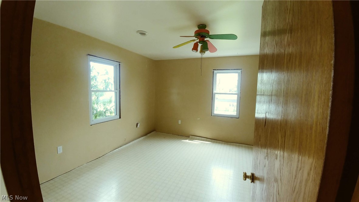 15955 Newcomb Road Middlefield, OH 44062 - Photo 14 of 31