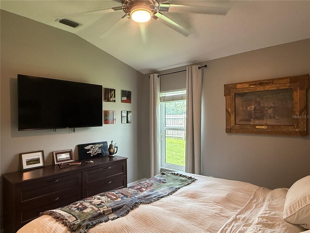 10501 Rochester Way Tampa, FL 33626 - Photo 32 of 45
