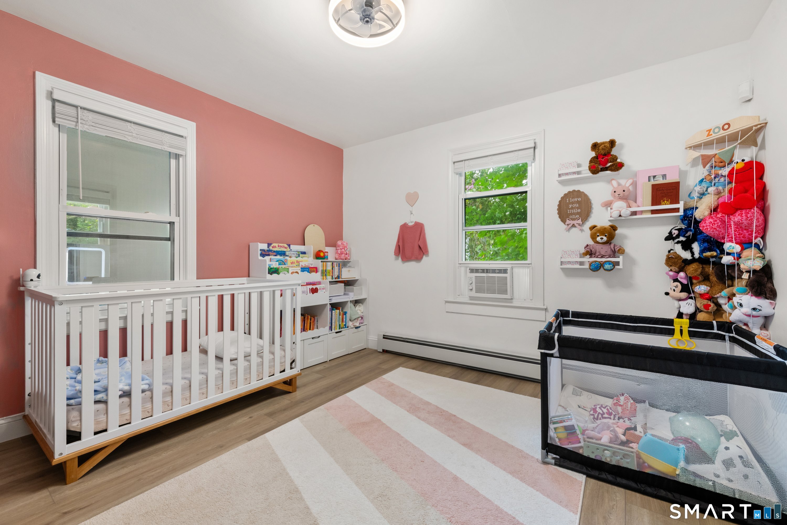 243 White Plains Road Trumbull, CT 06611 - Photo 20 of 39