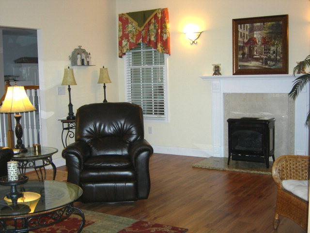 555 Orchard Road Williston, SC 29853 - Photo 4 of 21
