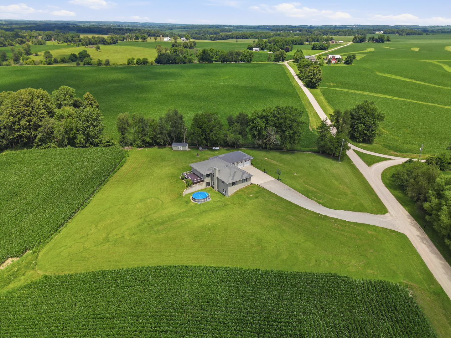19481 Blue Goose Road Morrison, IL 61270 - Photo 37 of 41
