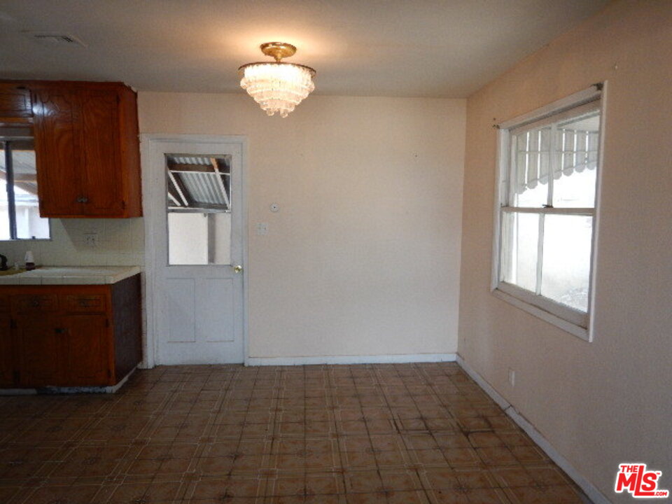 2408 Mountain View Road El Monte, CA 91732 - Photo 4 of 12 Gallery Image 4