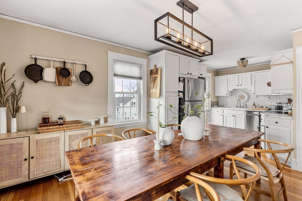 13 Evans Road Peabody, MA 01960 - Photo 5 of 41