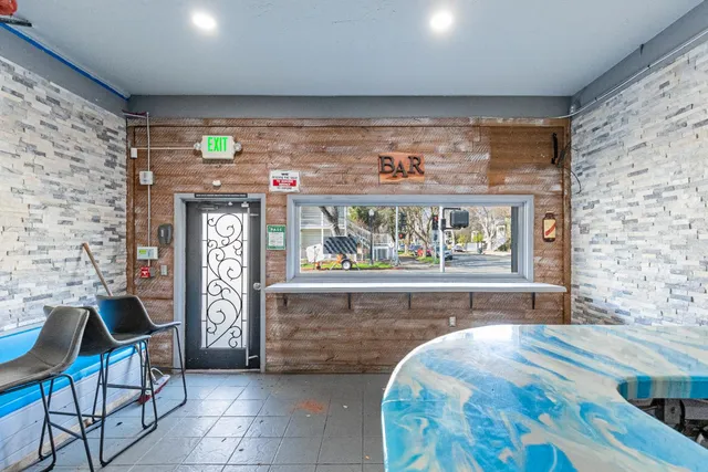 a view of a storage & utility room