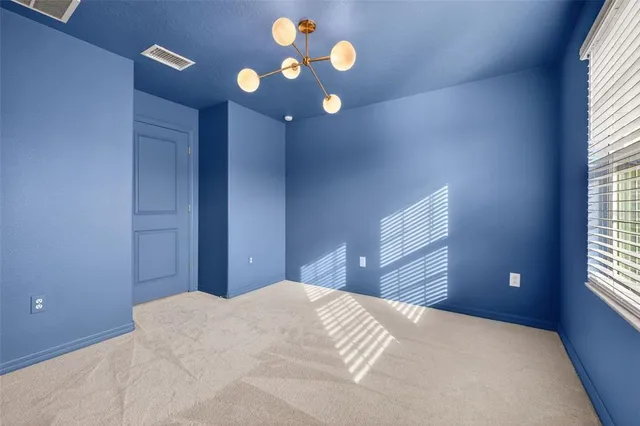 $3,350 | 4565 Tuscan Loon Drive, Tampa, FL 33619