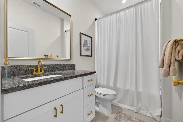 $3,350 | 4565 Tuscan Loon Drive, Tampa, FL 33619