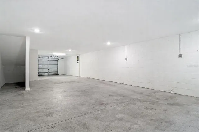 $3,350 | 4565 Tuscan Loon Drive, Tampa, FL 33619