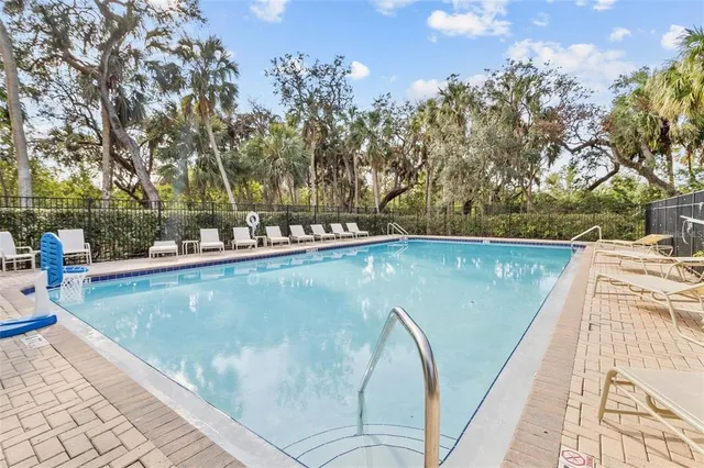 $3,350 | 4565 Tuscan Loon Drive, Tampa, FL 33619