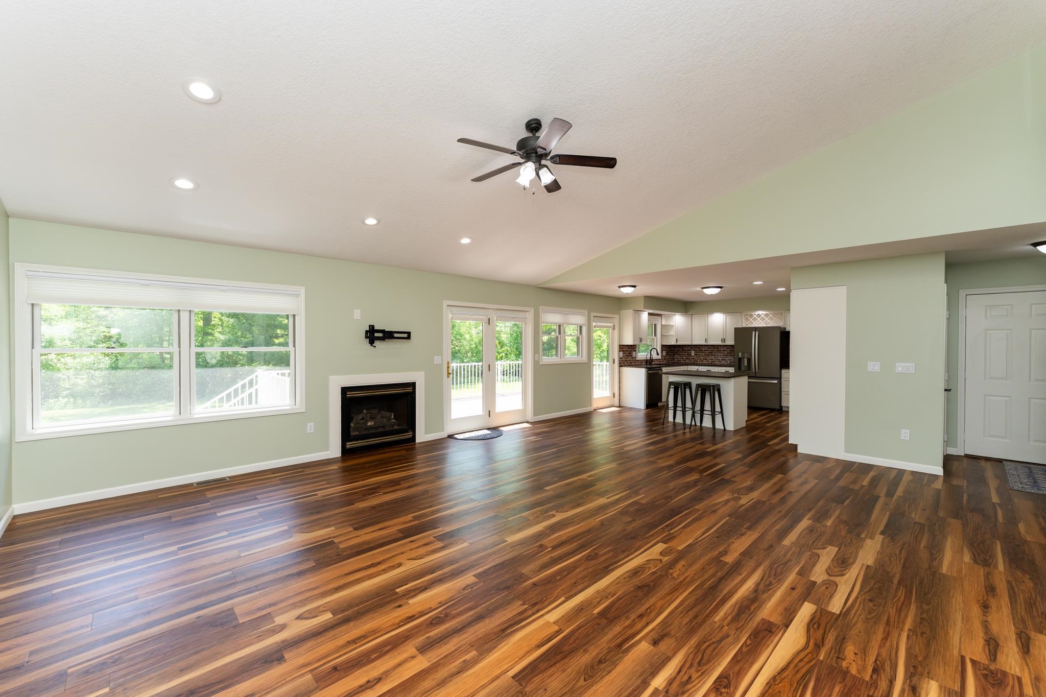 5121 East Chip Cove Road Mount Pleasant, MI 48858 - Photo 4 of 36