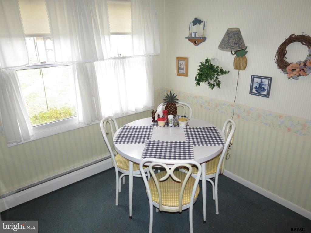 1843 Radnor Road York, PA 17402 - Photo 11 of 36