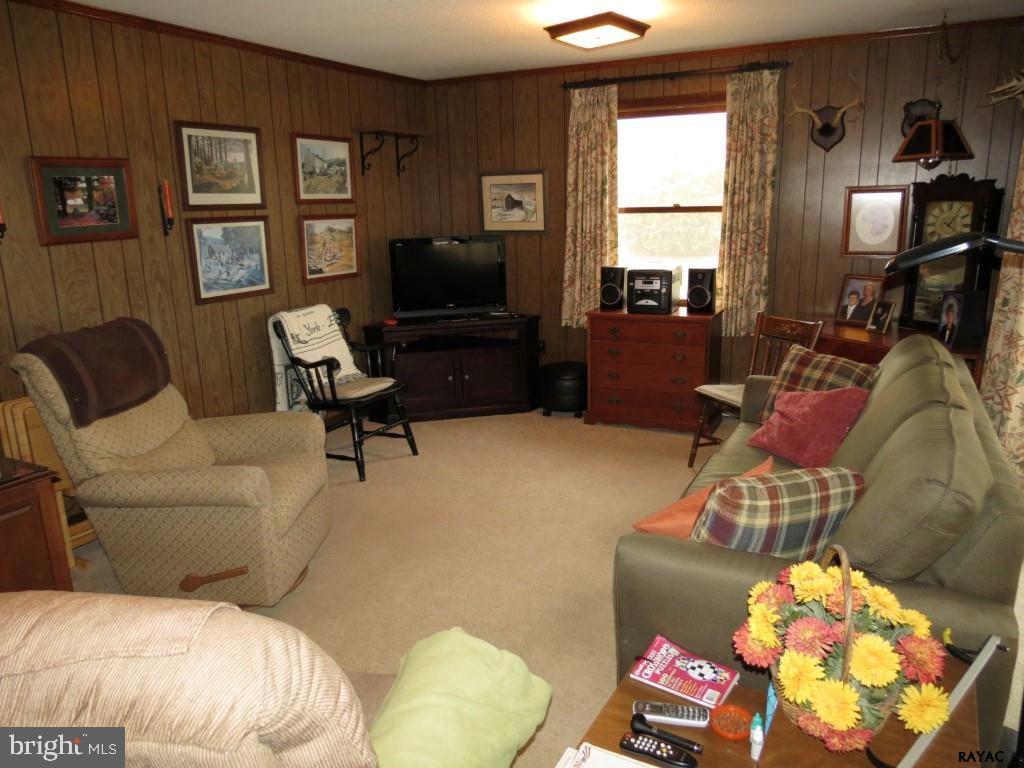 1843 Radnor Road York, PA 17402 - Photo 13 of 36