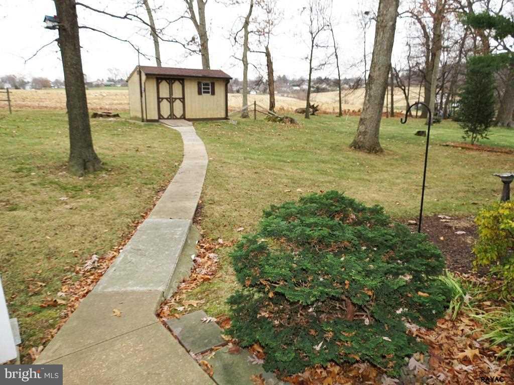 1843 Radnor Road York, PA 17402 - Photo 31 of 36