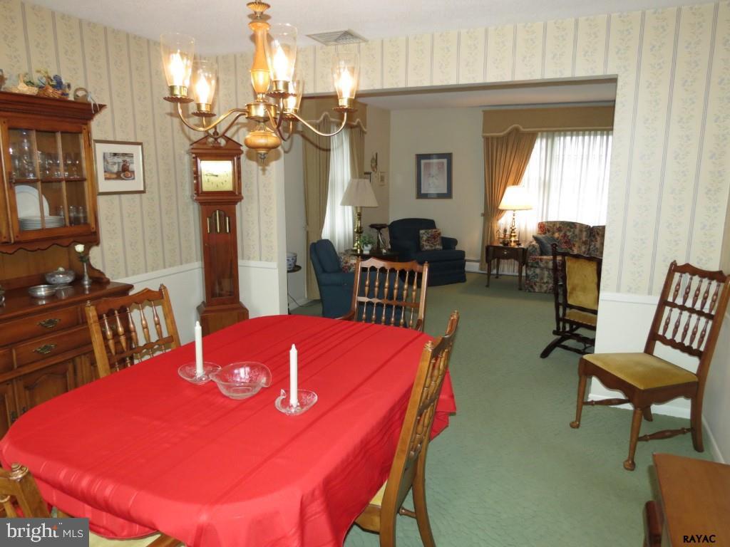 1843 Radnor Road York, PA 17402 - Photo 9 of 36