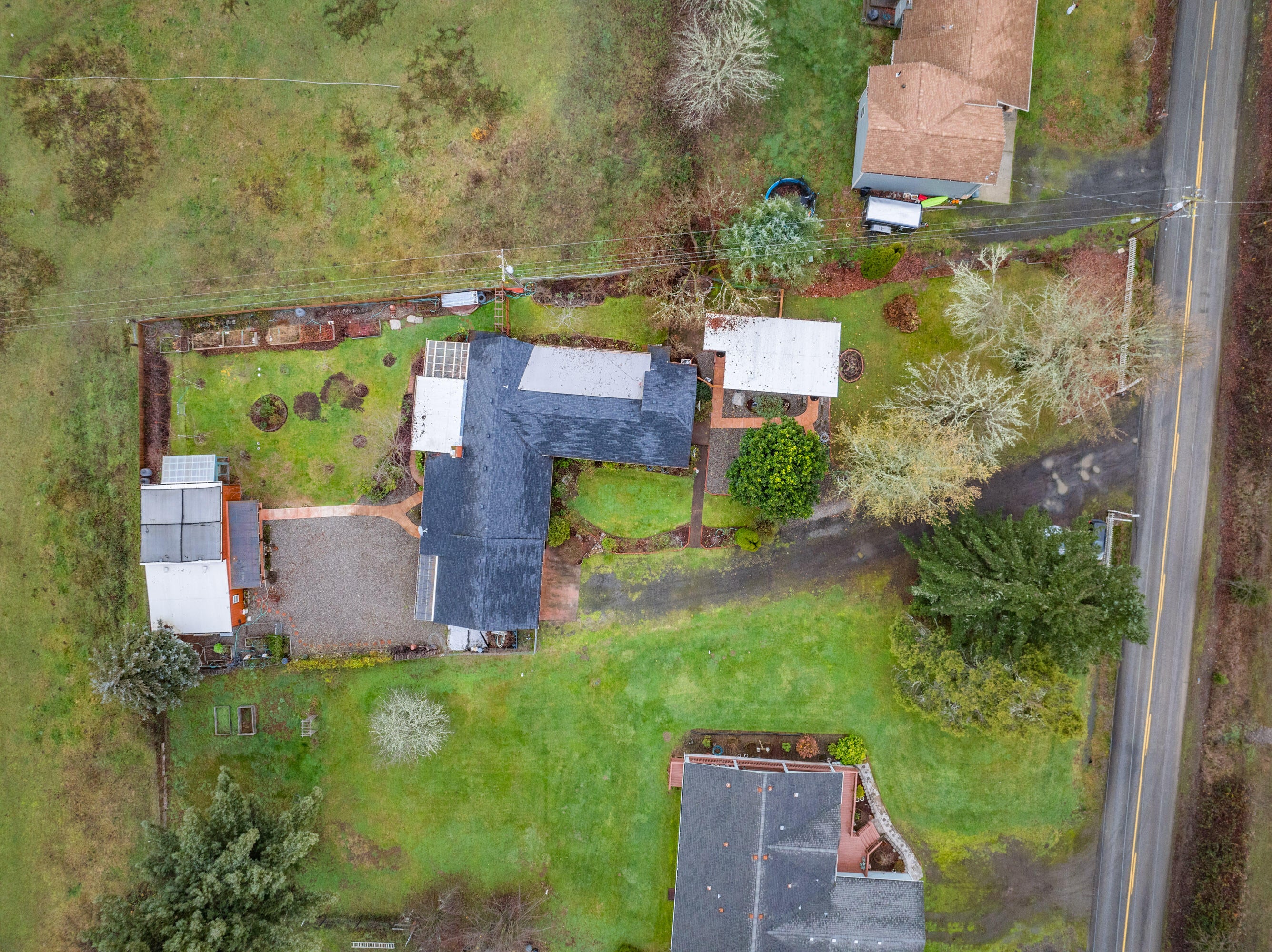909 Curry Road Roseburg, OR 97471 - Photo 5 of 50 Export--12