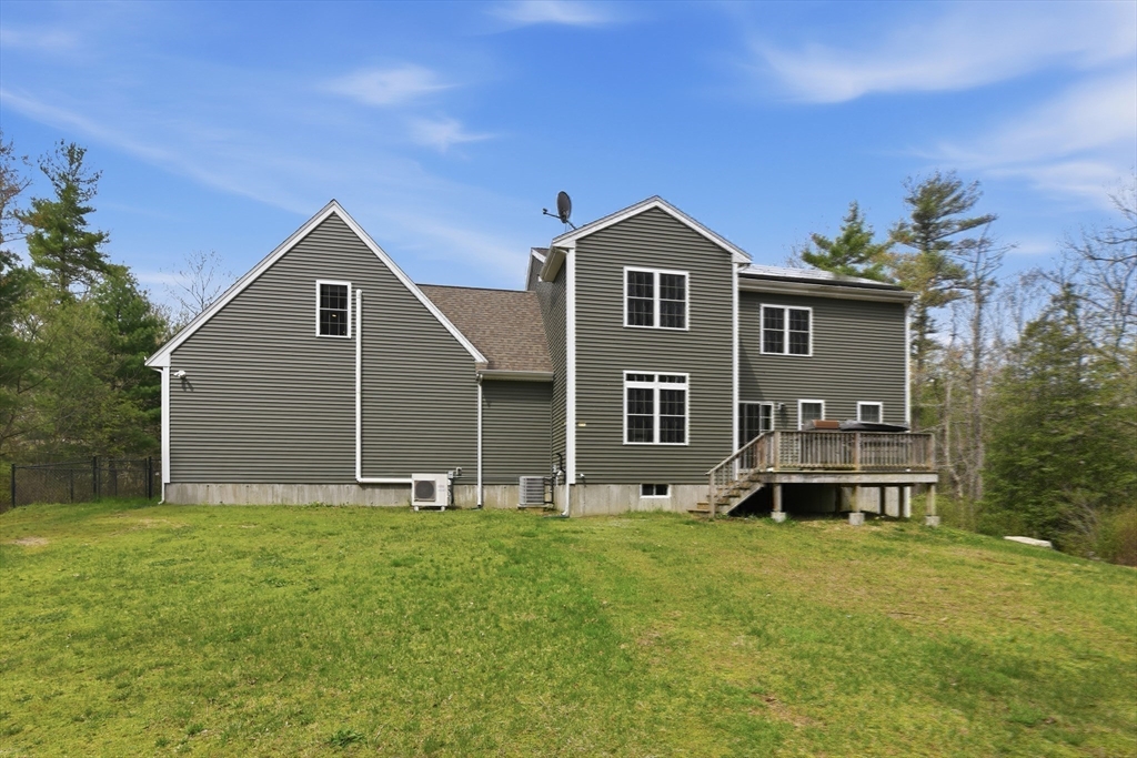32 1/2 East Howland Road Freetown, MA 02717 - Photo 34 of 42 Gallery Image 34