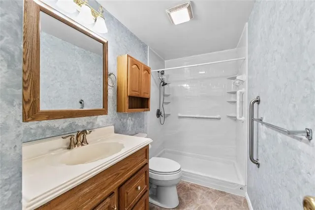 $219,900 | 2 Lou Ann Lane, Delmont, PA 15626