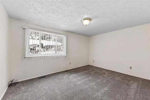 $219,900 | 2 Lou Ann Lane, Delmont, PA 15626