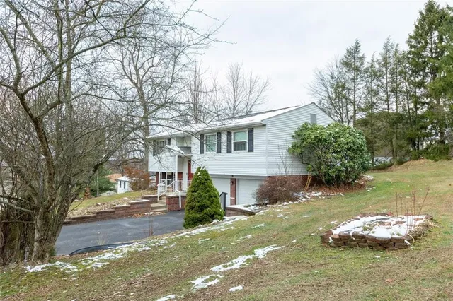 $219,900 | 2 Lou Ann Lane, Delmont, PA 15626