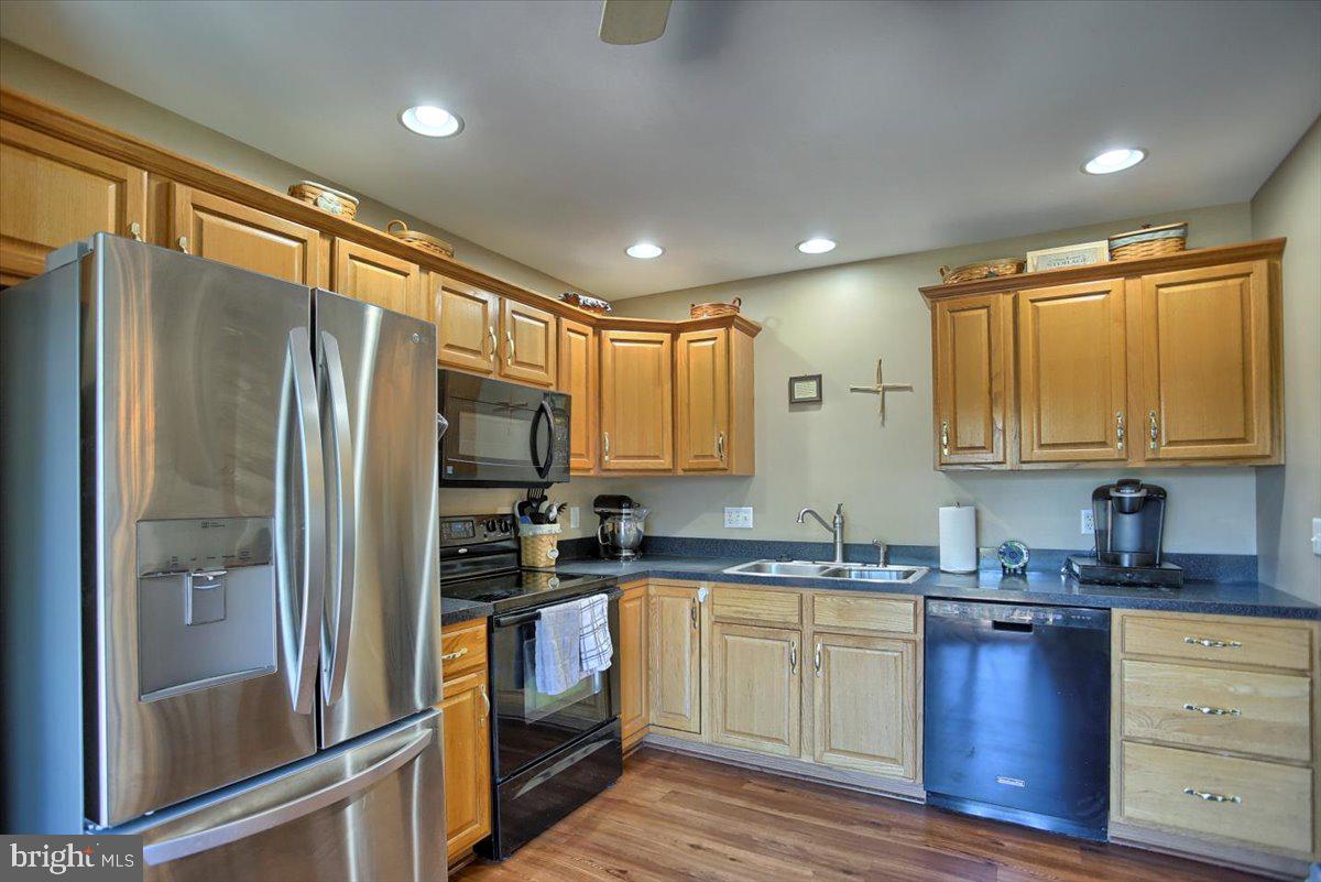 2255 Ionoff Road Harrisburg, PA 17110 - Photo 8 of 29 Gallery Image 8