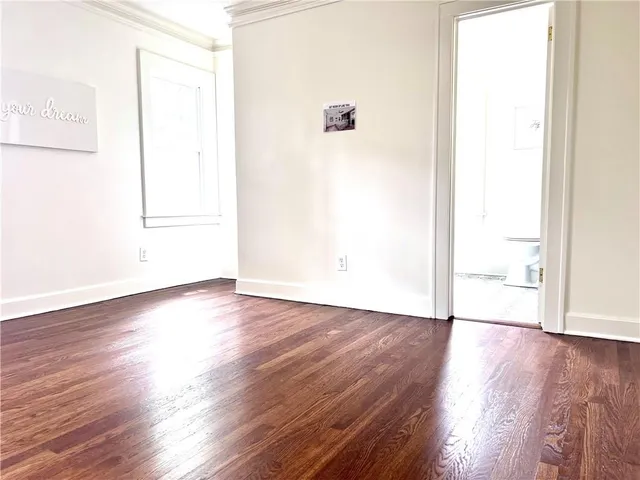 $285,000 | 5605 The Paseo, Kansas City, MO 64110