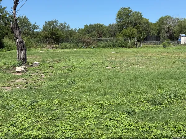 $85,000 | 3513 Commercial Avenue, Unit 3, San Antonio, TX 78221