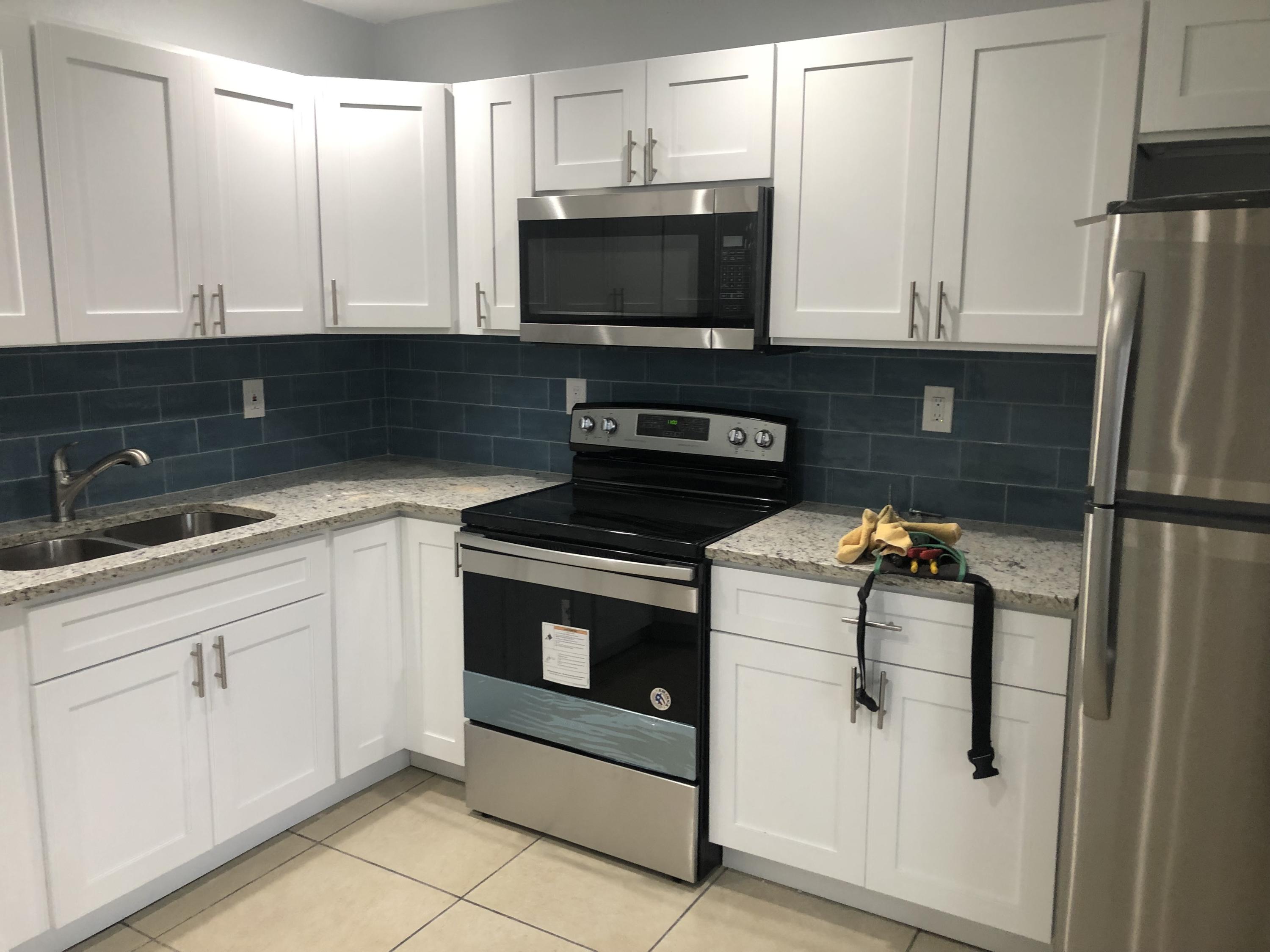 628 Hudson Road West Palm Beach, FL 33405 - Photo 14 of 14 IMG_2541