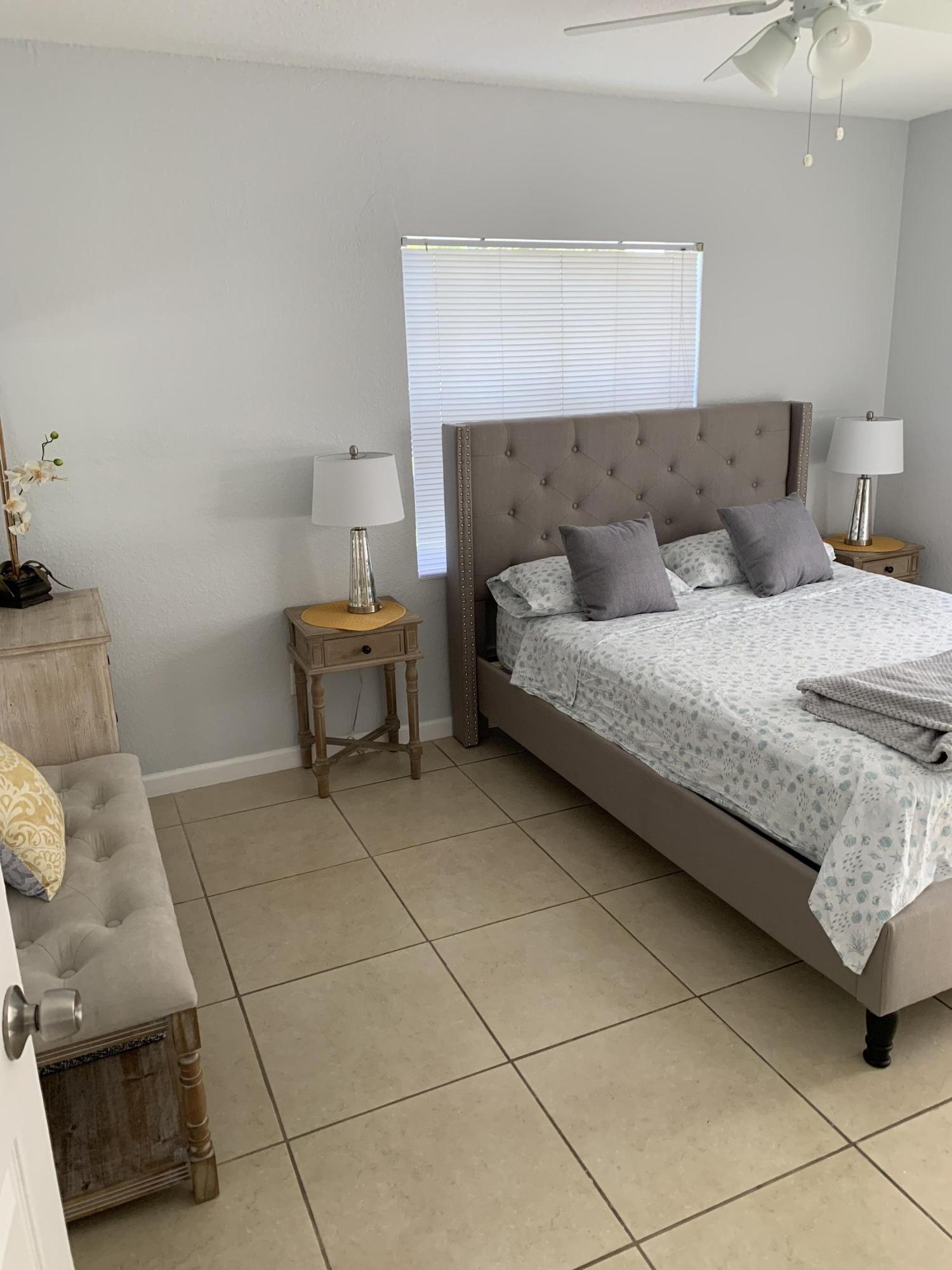 628 Hudson Road West Palm Beach, FL 33405 - Photo 4 of 14 IMG_5189