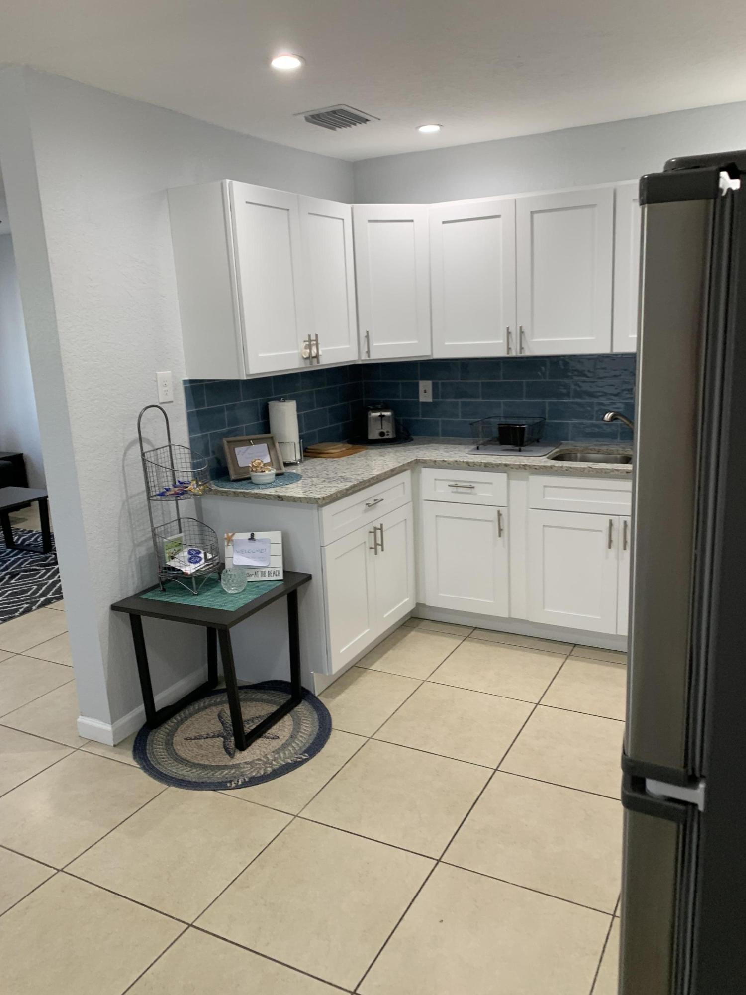 628 Hudson Road West Palm Beach, FL 33405 - Photo 8 of 14 IMG_2430