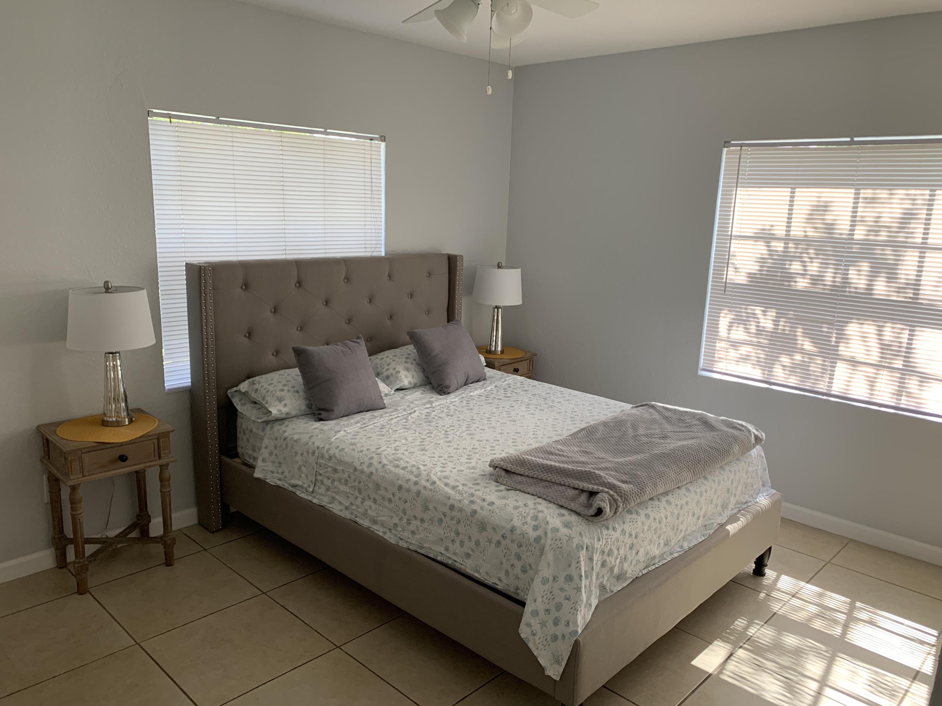 628 Hudson Road West Palm Beach, FL 33405 - Photo 9 of 14 IMG_2141