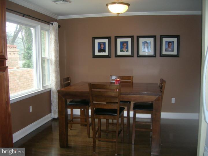 4 Hillside Lane Yardley, PA 19067 - Photo 12 of 21 Dining Room