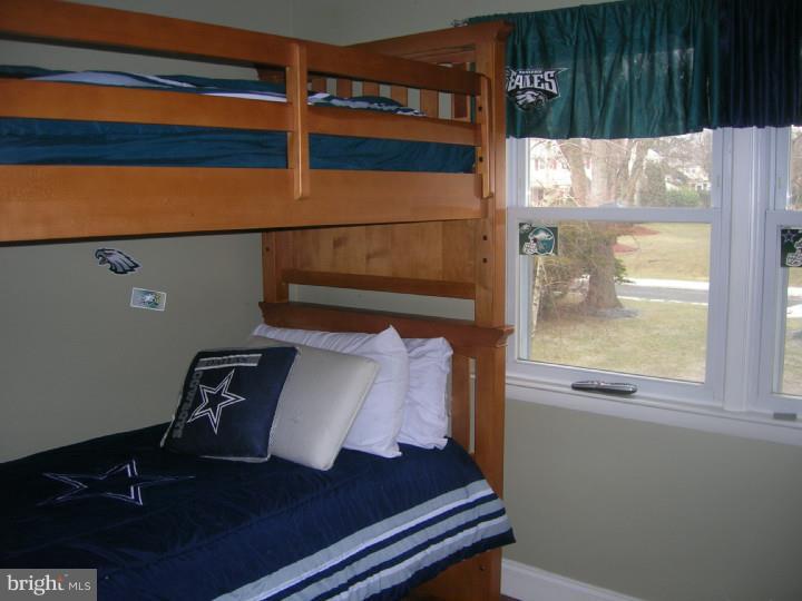 4 Hillside Lane Yardley, PA 19067 - Photo 16 of 21 Bedroom 2