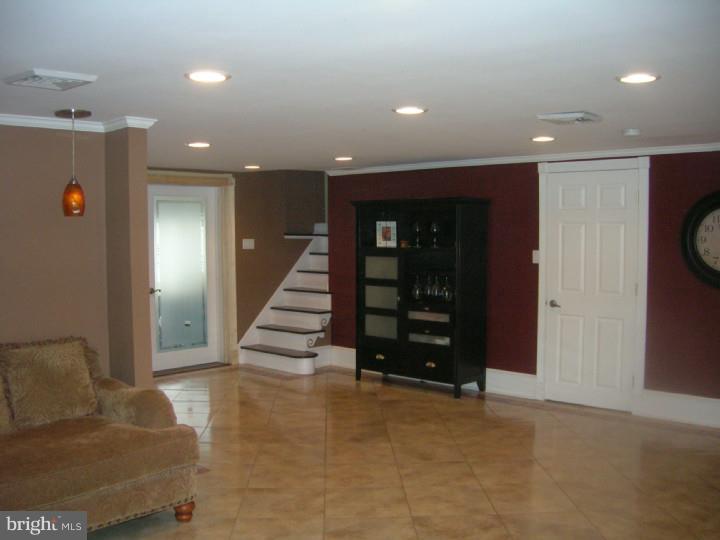 4 Hillside Lane Yardley, PA 19067 - Photo 3 of 21 Foyer