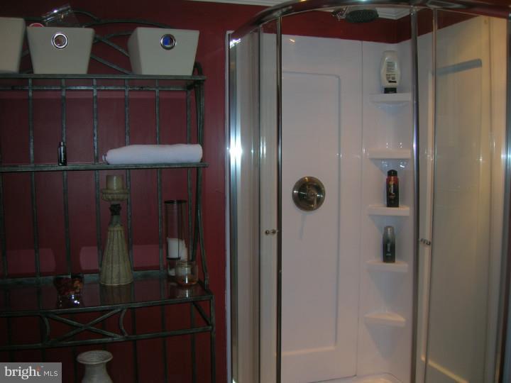 4 Hillside Lane Yardley, PA 19067 - Photo 8 of 21 Bathroom