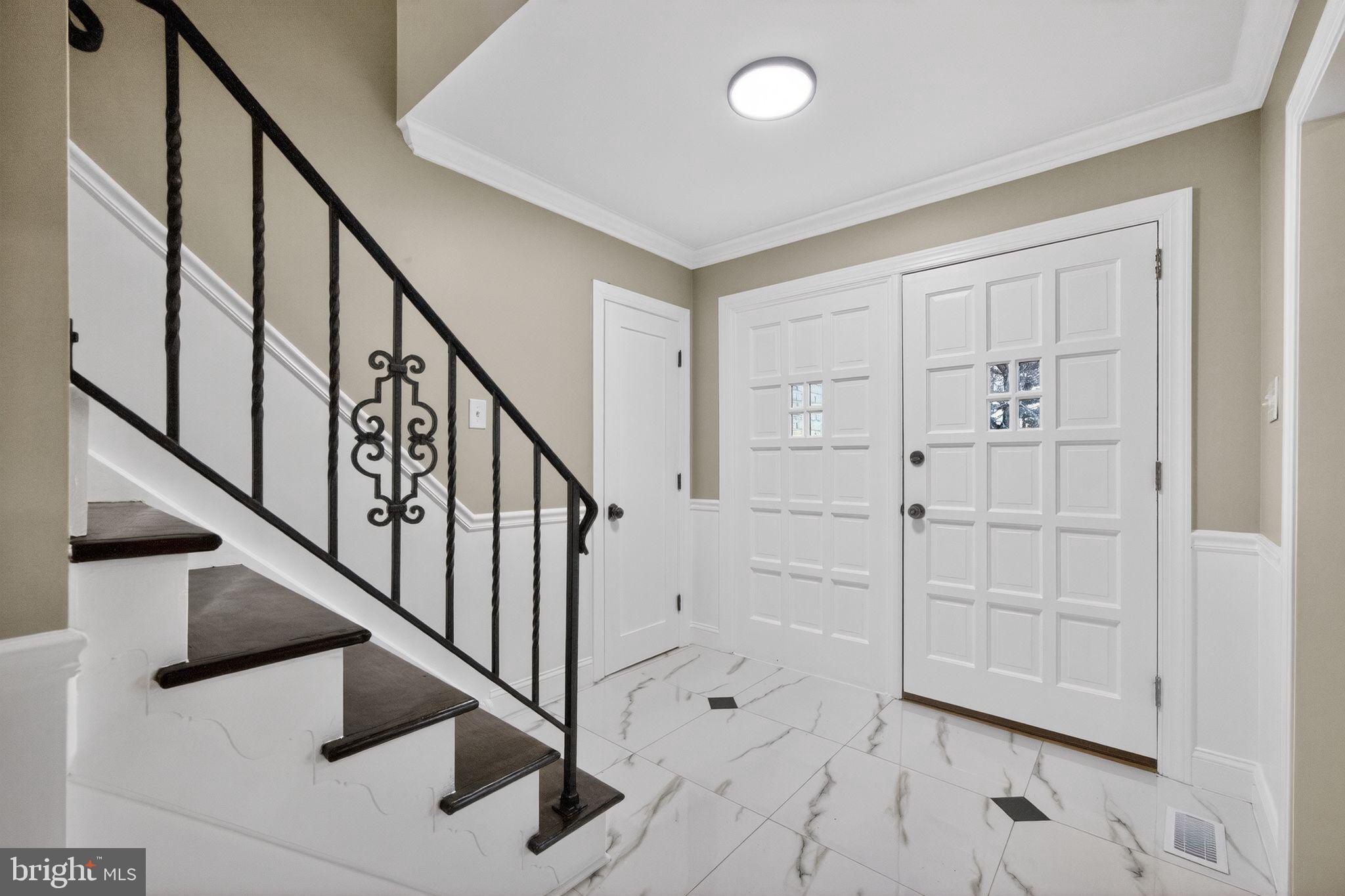 515 Balsam Road Cherry Hill, NJ 08003 - Photo 3 of 29