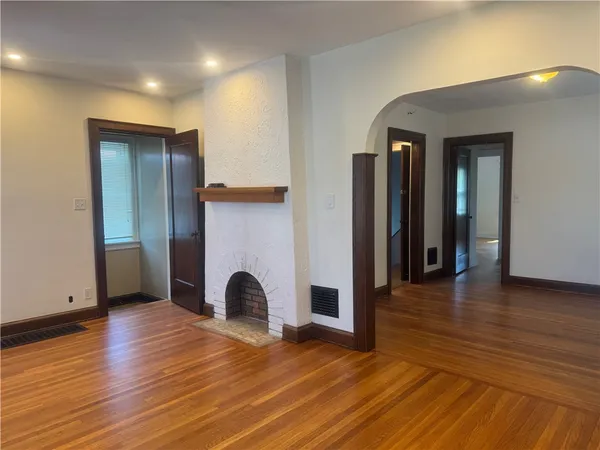 $1,500 | 102 Tulane Road, Tonawanda, NY 14217