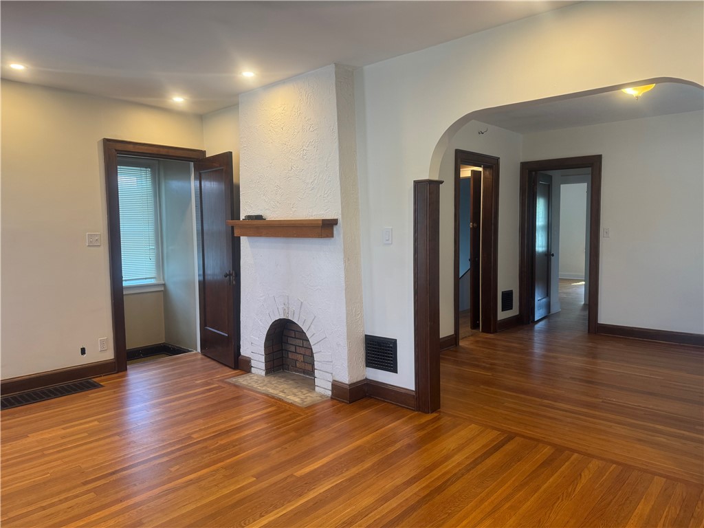 102 Tulane Road Buffalo, NY 14217 - Photo 3 of 9