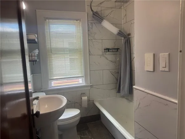$1,500 | 102 Tulane Road, Tonawanda, NY 14217