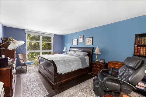 $399,995 | 2000 Towerside Terrace, Unit 311, Miami, FL 33138