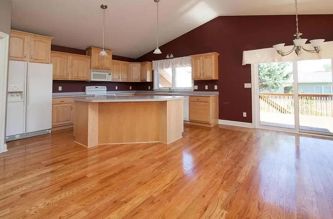 717 South Shore Drive Detroit Lakes, MN 56501 - Photo 8 of 36