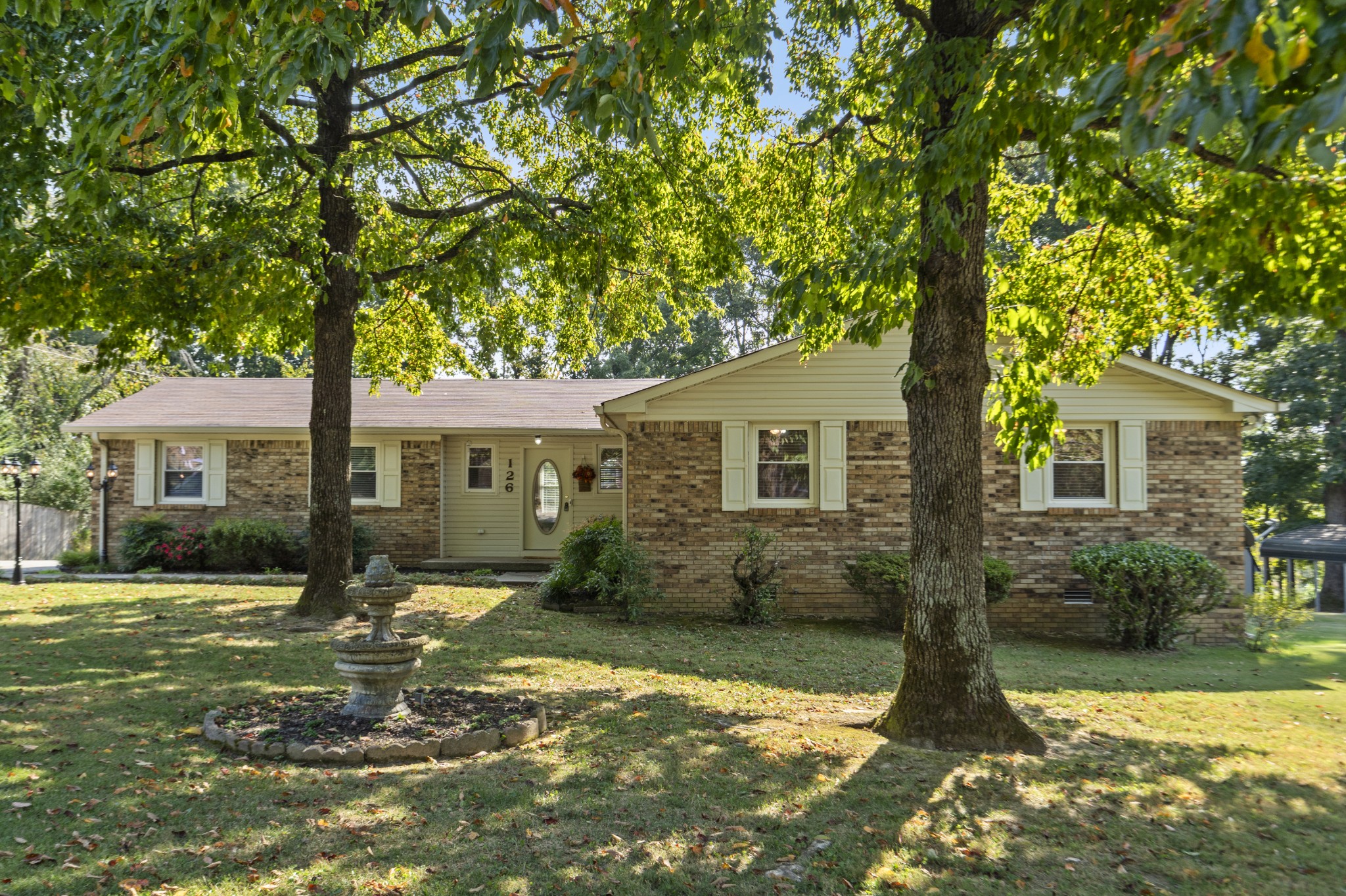 126 Robin Hood Road Dickson, TN 37055 - Photo 1 of 38 Gallery Image 1