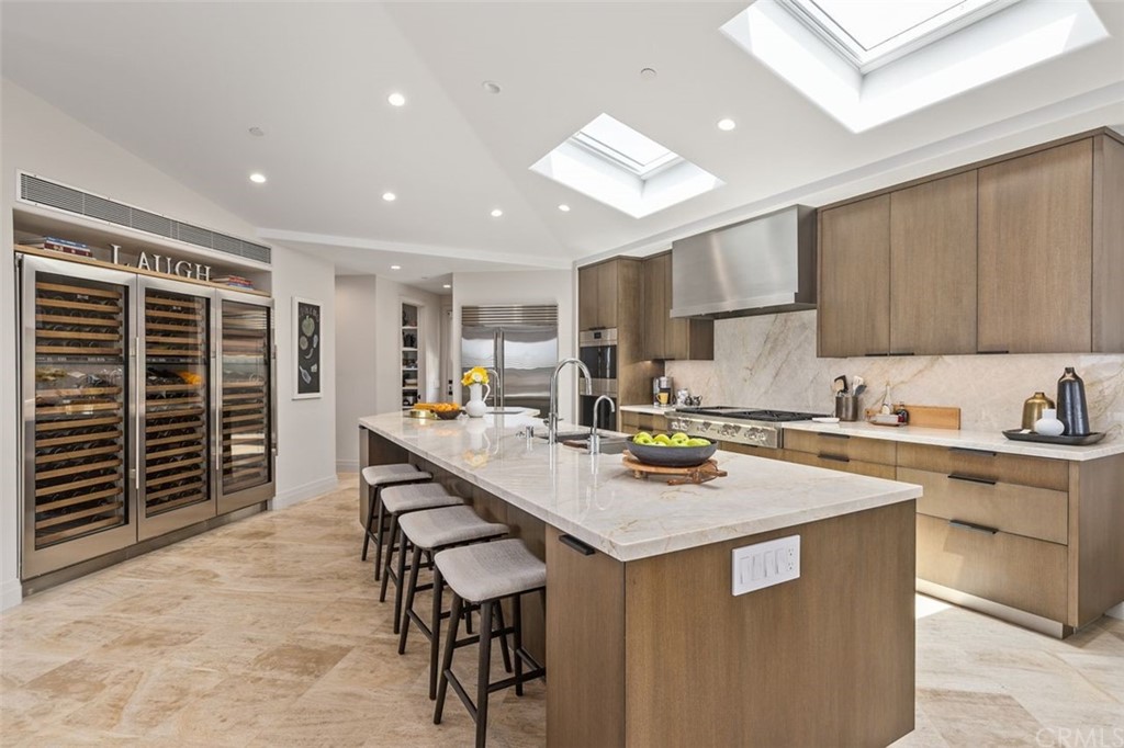 846 Emerald Bay Laguna Beach, CA 92651 - Photo 18 of 42