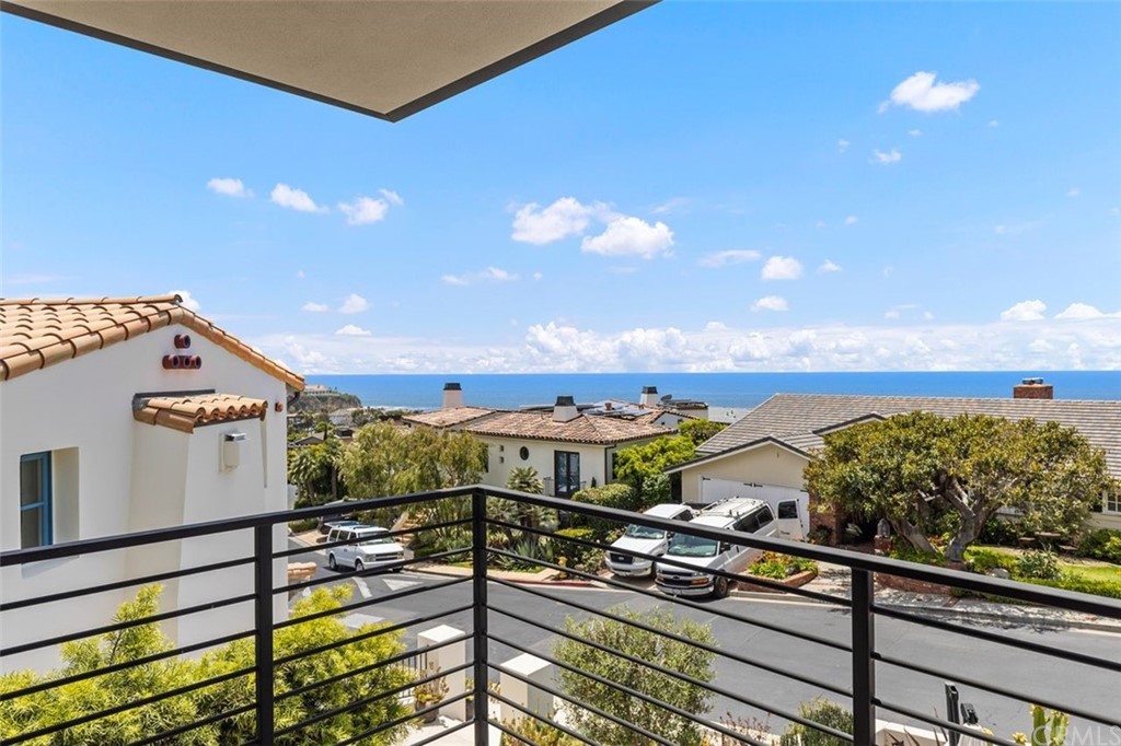 846 Emerald Bay Laguna Beach, CA 92651 - Photo 29 of 42