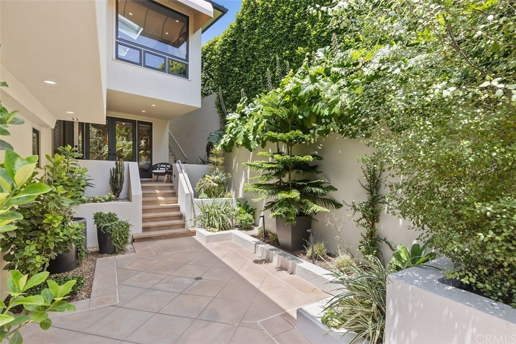 846 Emerald Bay Laguna Beach, CA 92651 - Photo 40 of 42